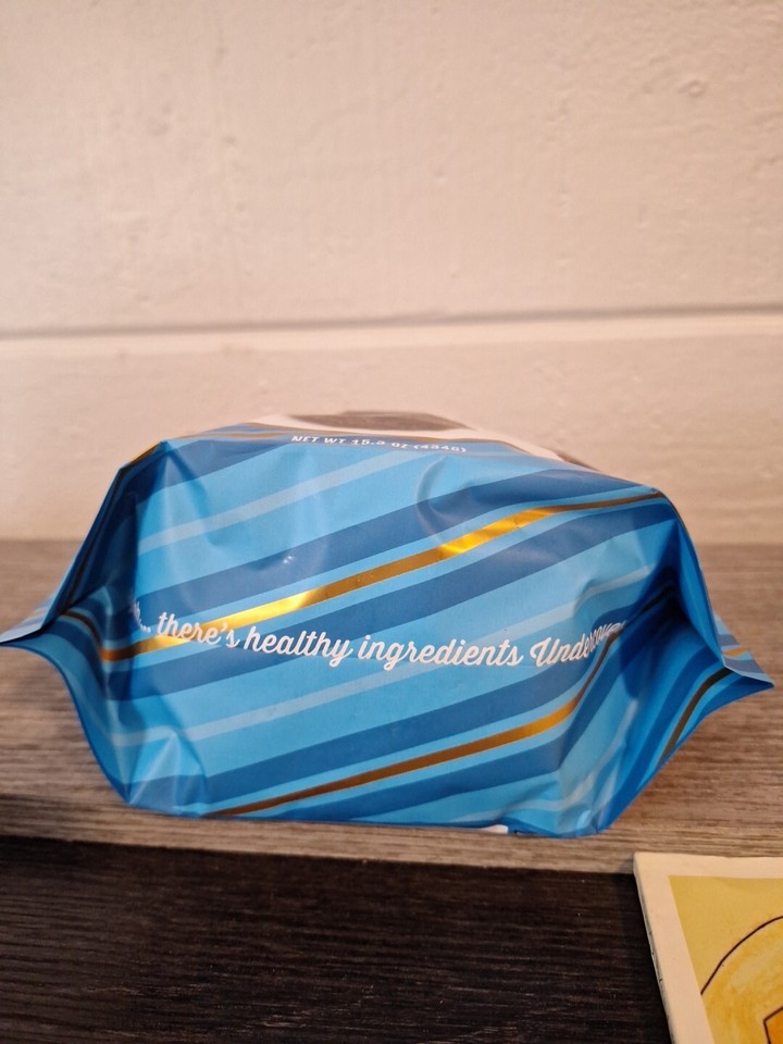 Undercover Snacks Chocolate Quinoa Crisps Dark Chocolate + Sea Salt 434