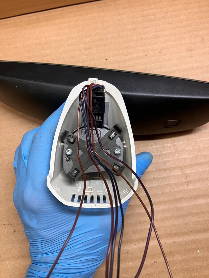 2016-2017 Volkswagen Passat CC Interior Rear View Mirror With Camera 3G8857511C - Image 4 of 4