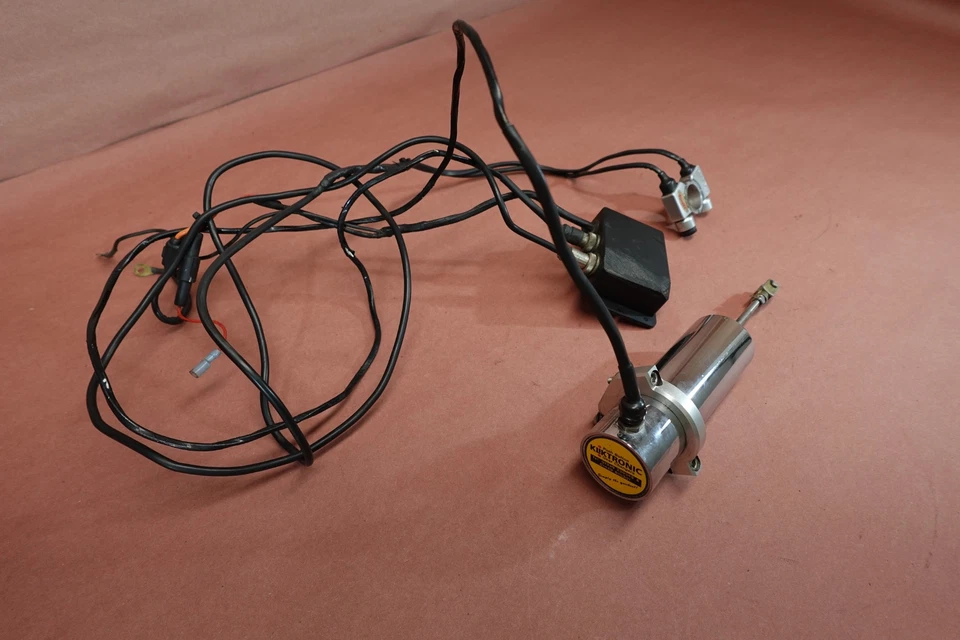 Система переключения передач 00-06 Harley Davidson Heritage Softail FLSTCI с кнопками - Изображение 3 из 4