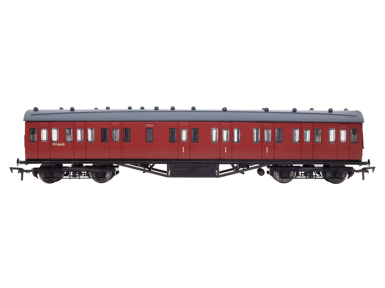 Dapol 4P-010-052 OO Gauge LMS 57ft Stanier Non Corridor Composite Coach M16662 B
