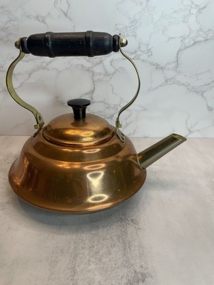Vtg Coppercraft Guild Teapot With Wooden Handle 7'' tall