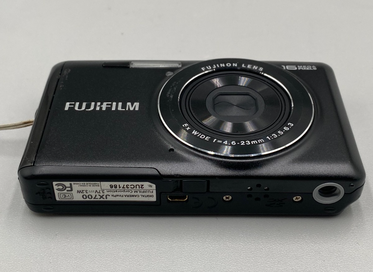 FujiFilm FinePix FX700 16MP 5x Optical Zoom Digital Camera Black