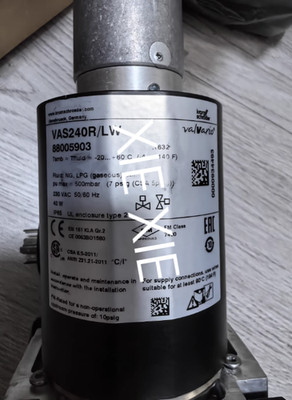 1PCS New KROM VAS240R/LW Gas solenoid valve Via DHL or Fedex