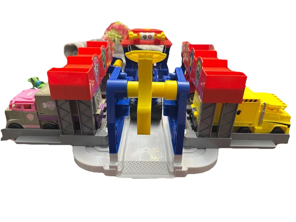 Paw Patrol Big Truck Pups Truck Stop HQ Lights Sounds Working 5 Pups 5 Vehicles - Image 2 of 4