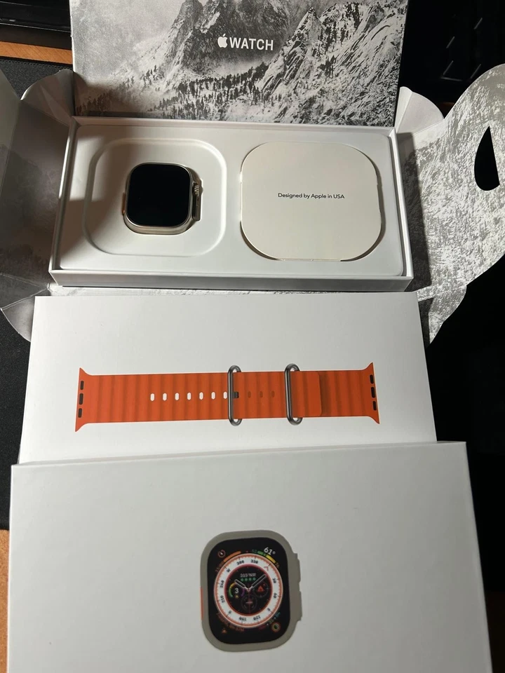 Apple Watch Ultra, foto 1 di 5