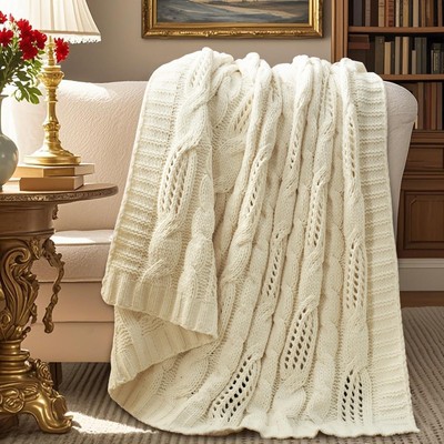 Amlie Home Chunky Knit Throw Blanket, Dual-Sided Soft Chenille Breathable Cable