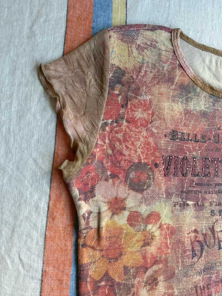 Camiseta de bebé vintage años 90 Euro gráfica arte Y2K Top M niña francesa hecha en etiqueta de papel de EE. UU. Foto 4 de 4