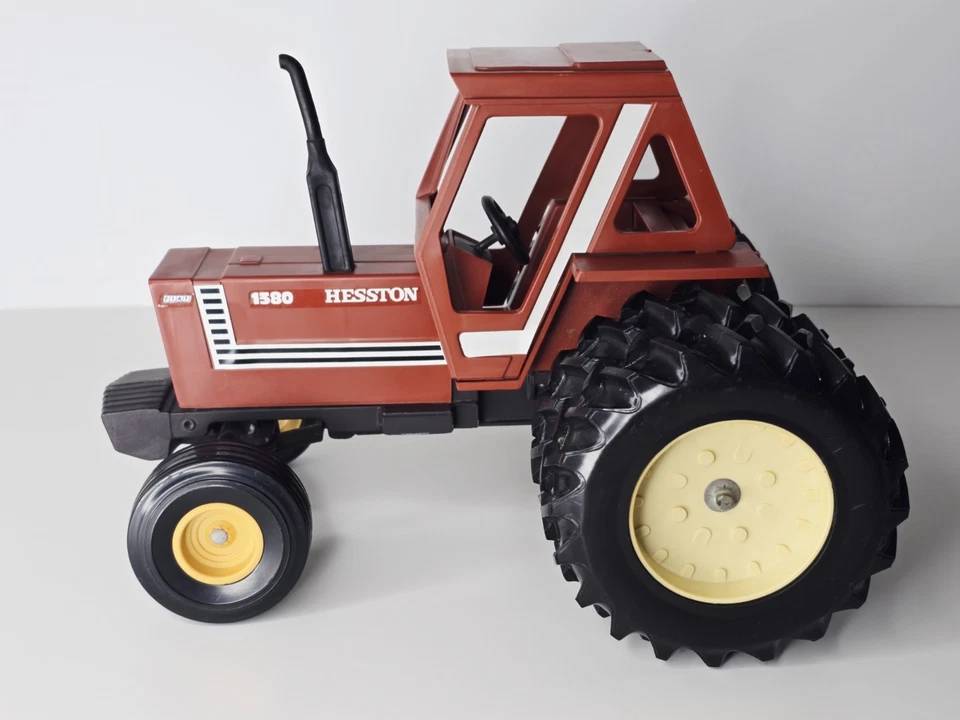 Hesston Fiat #1380 Tractor W/ Duals - 1:16 Scale - Diecast & Plastic - No Box - Image 3 of 4
