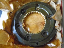 1 EA NOS HAMILTON STANDARD MOUNTING ADAPTER  P/N: 94721