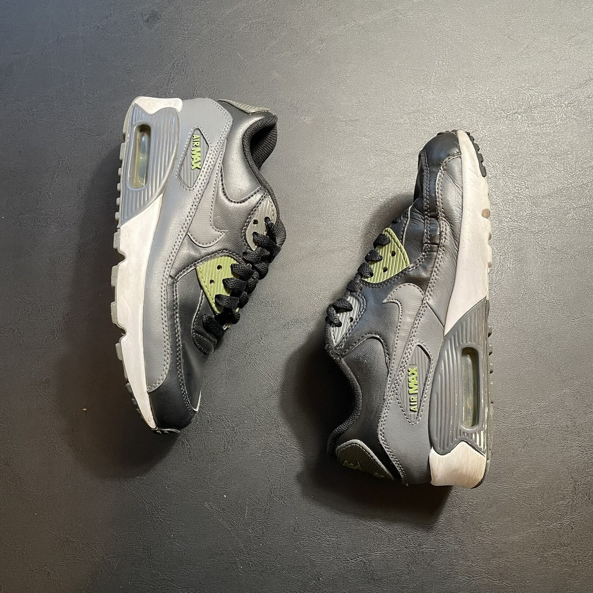 ナイキ　AIR MAX 90 LTR New Nike Air Max 90 LTR Shoes Sneakers - White (CZ5594-100