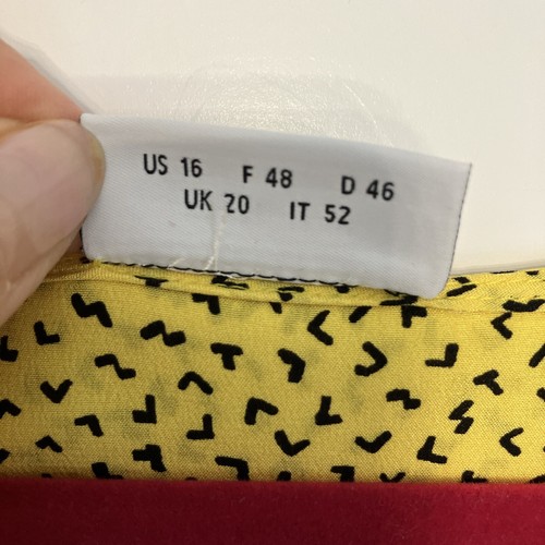 Falda de cuero Napa Akris Punto talla 16, blusa de seda a juego, negra, amarilla, blanca - Imagen 6 de 14
