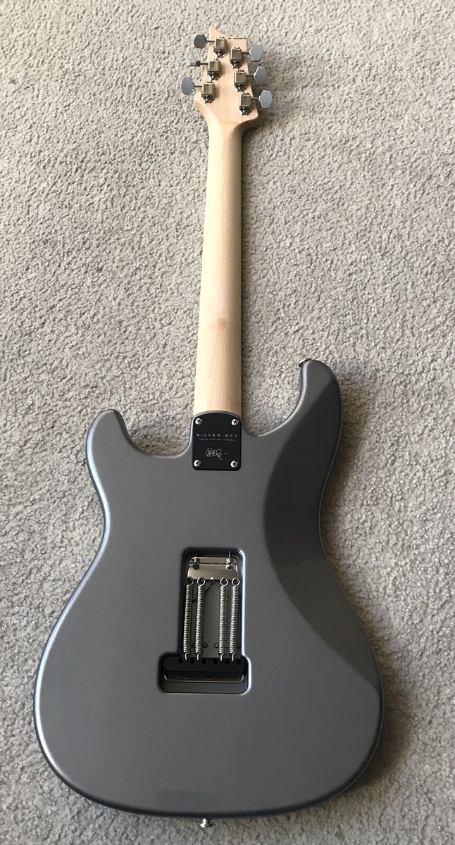 2020 PRS Silver Sky USA First Edition Maple Fretboard 2020 PRS Silver Sky USA First Edition Maple Fretboard