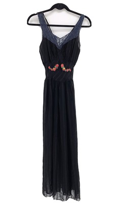womens black nightgown