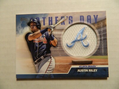 ゲームセンター・ゲームカード 2023 TOPPS LUMINARIES AUSTIN RILEY 2023 Topps Blue Father's Day Team Patch Card of Austin Riley