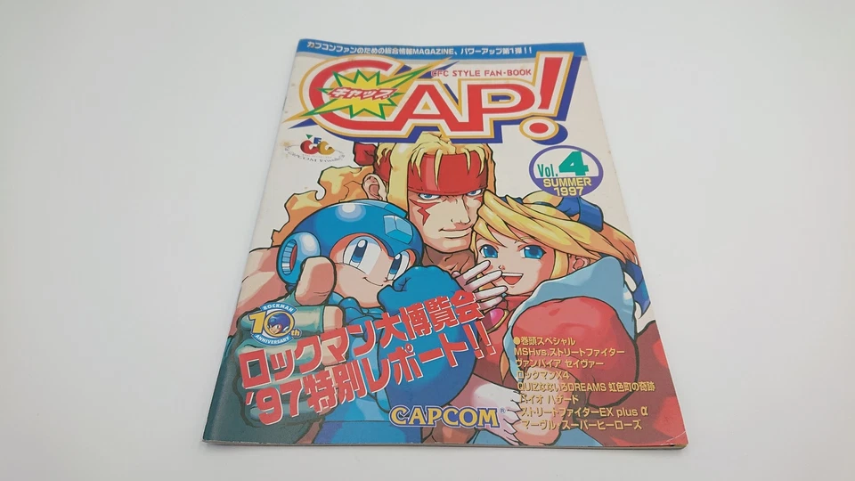 Libro de fans Capcom Friendly Club Vol. Juego de 4, 5, 6 CFC versión japonesa - artículos usados Foto 2 de 4