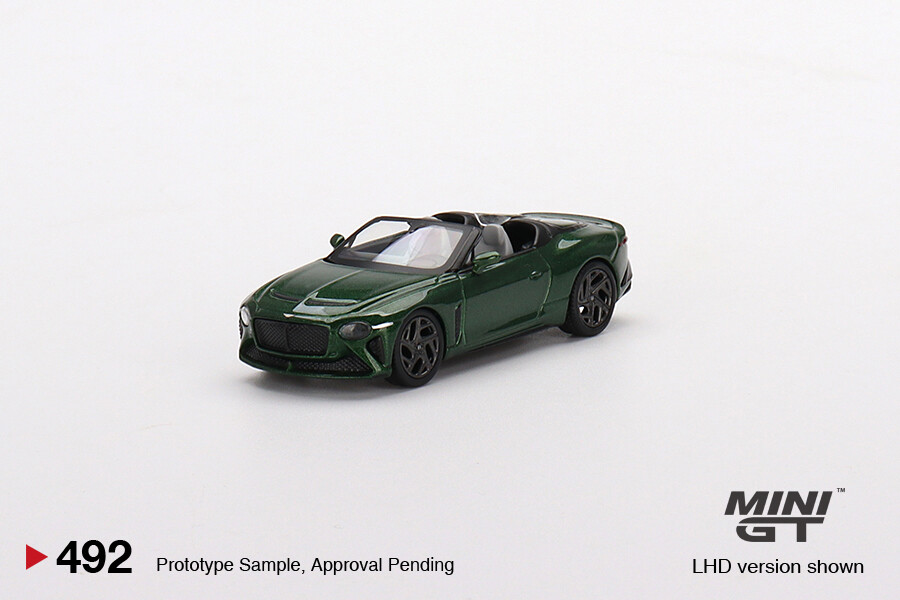 Mini GT 1/64 Die-cast car #492 Bentley Mulliner Bacalar