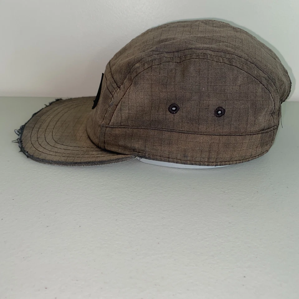 Gorra Reef Ripstop ajustable con tirantes marrón envejecido Foto 2 de 4