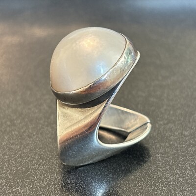 Sam Lovato Kewa Santo Domingo Sterling Silver Mabe Pearl Ring