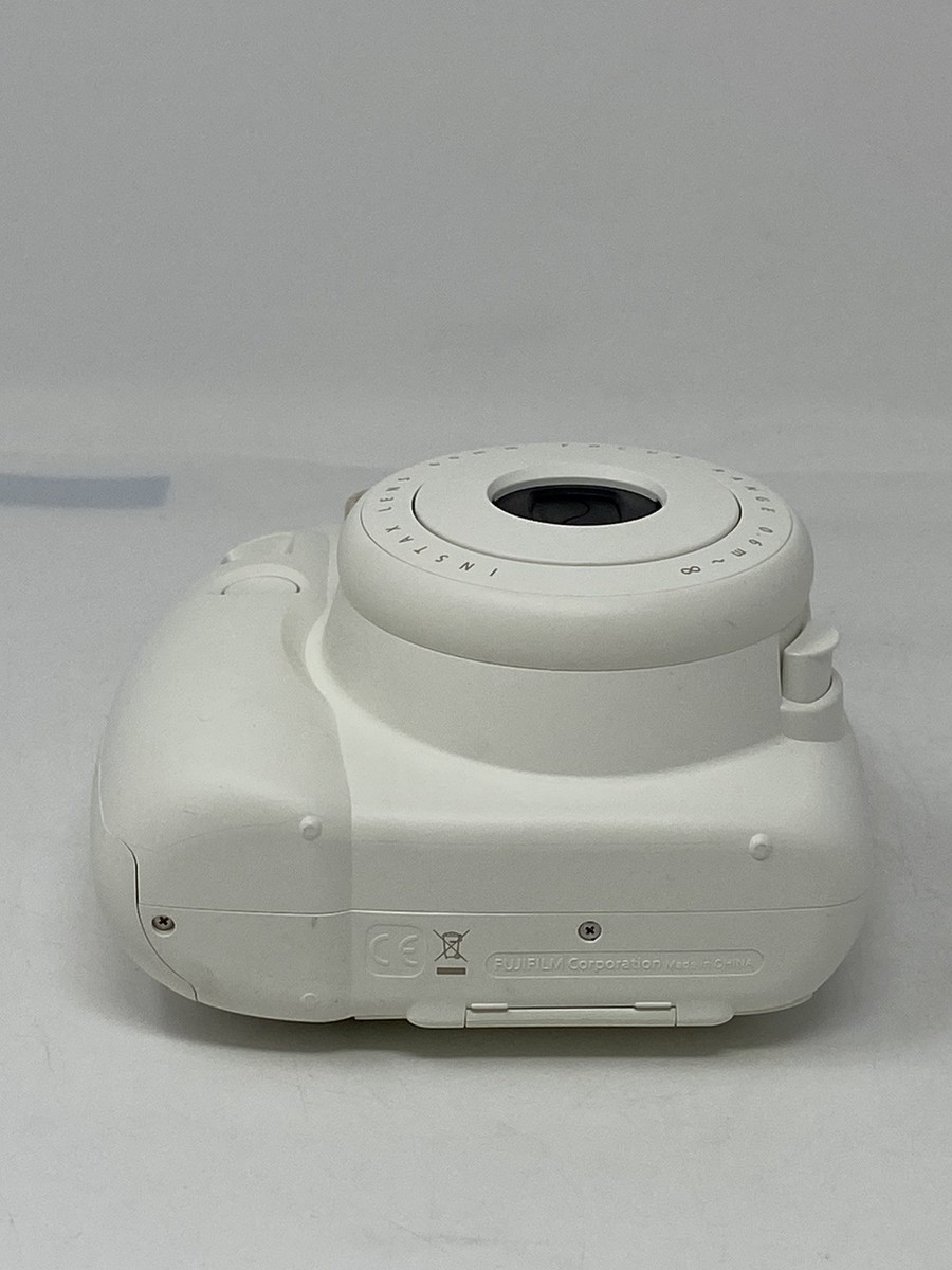Fujifilm Instax Mini 8 Instant Film Camera White w/ Box & Manual
