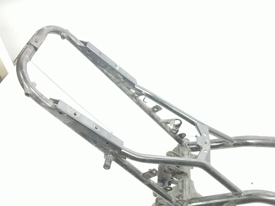 08 Moto Guzzi Norge 1200 cuadro principal chasis recto SLVG TRSH DV Foto 4 de 4