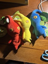 NWT Nintendo Banpresto Pikmin Plush Vintage Japan 2001 GameCube Figure Set Three