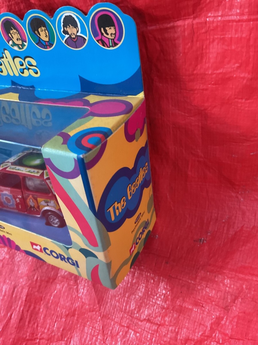 The Beatlesミニカー13台 HotWheels Corgi s-l400.jpg