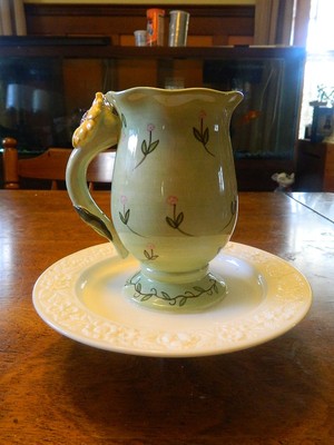 Handmade Tea Cup Saucer Bird Feeder Bath Rest Perch Green
