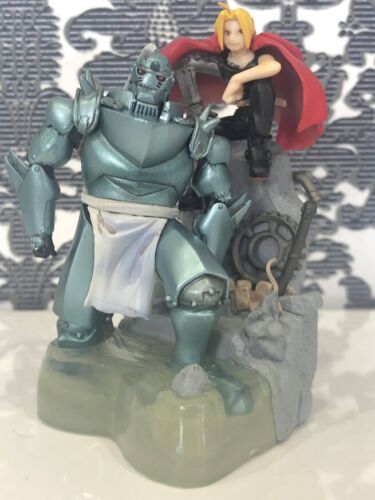 FIGURINE FULLMETAL ALCHEMIST Edward & Alphonse Elric 11 cm poupée jouet Square Enix - Photo 1 sur 12