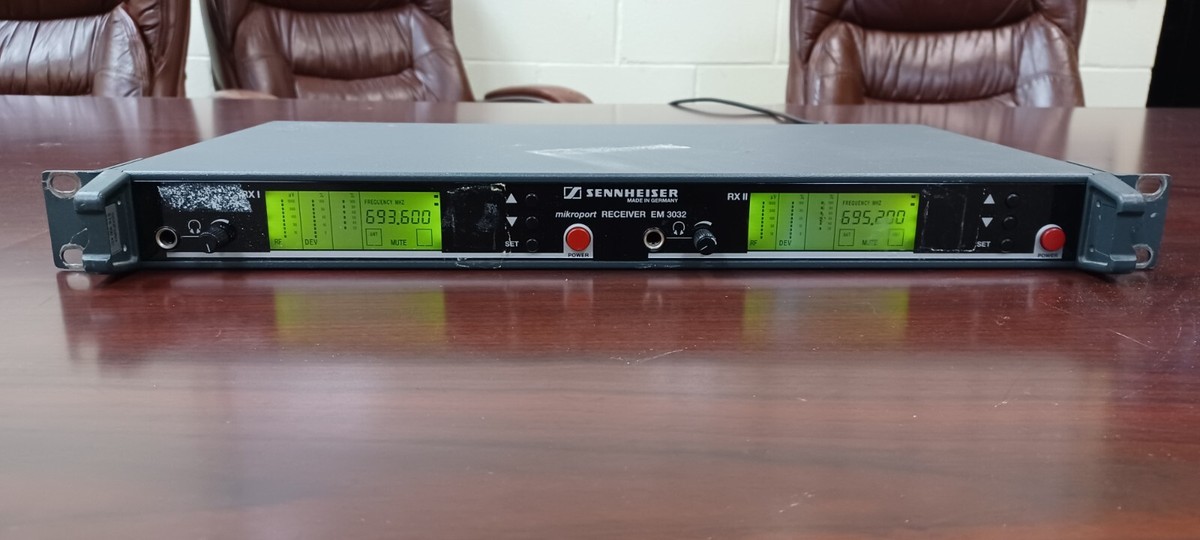 Sennheiser EM 3032 Dual UHF Wireless Microphone Mikroport