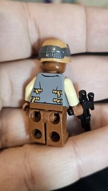 Lego Star Wars Minifigures - Rebel Trooper (Lieutenant Sefla) 75153 sw0784 C16-4