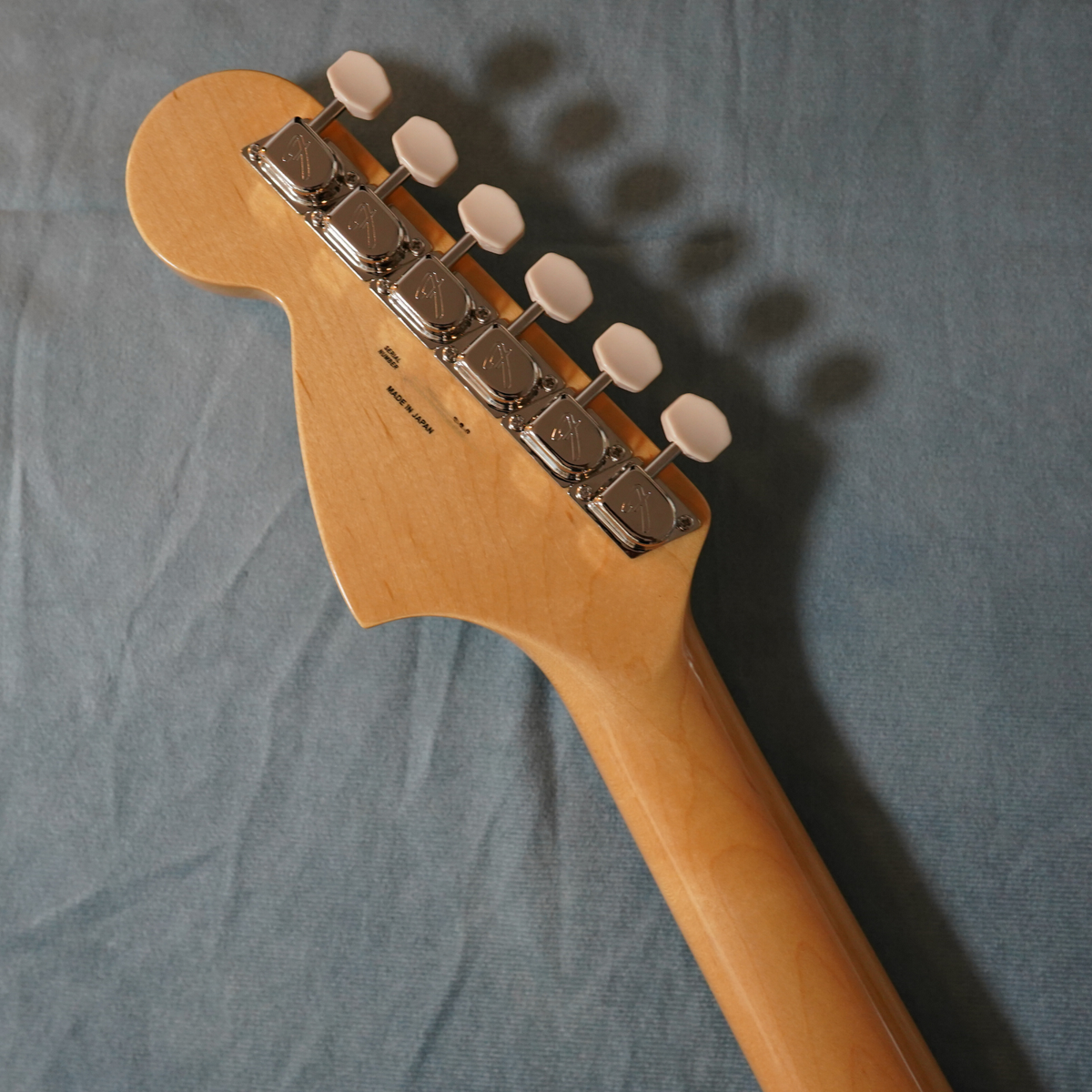 Fender 2023 Collection MIJ Traditional 60s Mustang Olympic Fender 2023 Collection MIJ Traditional 60s Mustang Olympic