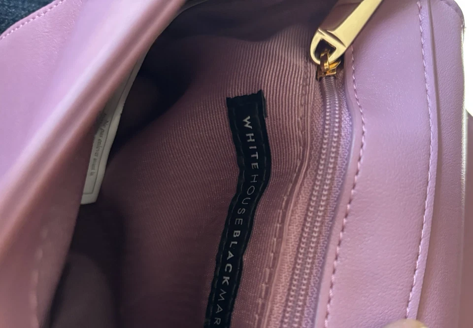 Cartera rosa mercado negro de la Casa Blanca correa para el hombro acento de gamuza Foto 4 de 4