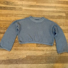 Wild Fable gray long sleeve crewneck cropped knit sweater top juniors sz L b59