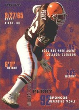 1995 Fleer #114 Michael Dean Perry - FB
