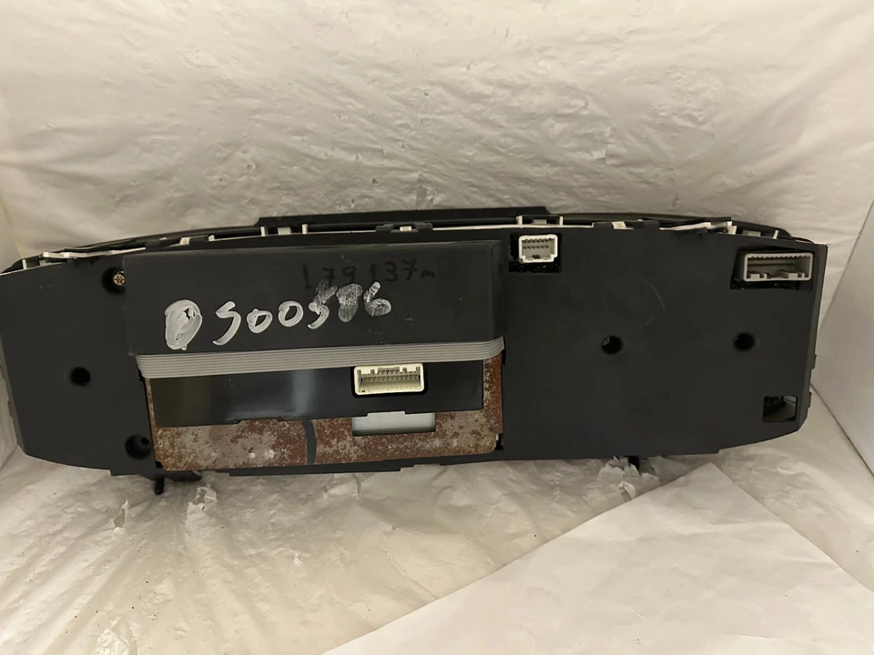 Cuadro de instrumentos velocímetro 04 medidores de panel de instrumentos Nissan Quest 107.629 millas Foto 2 de 3