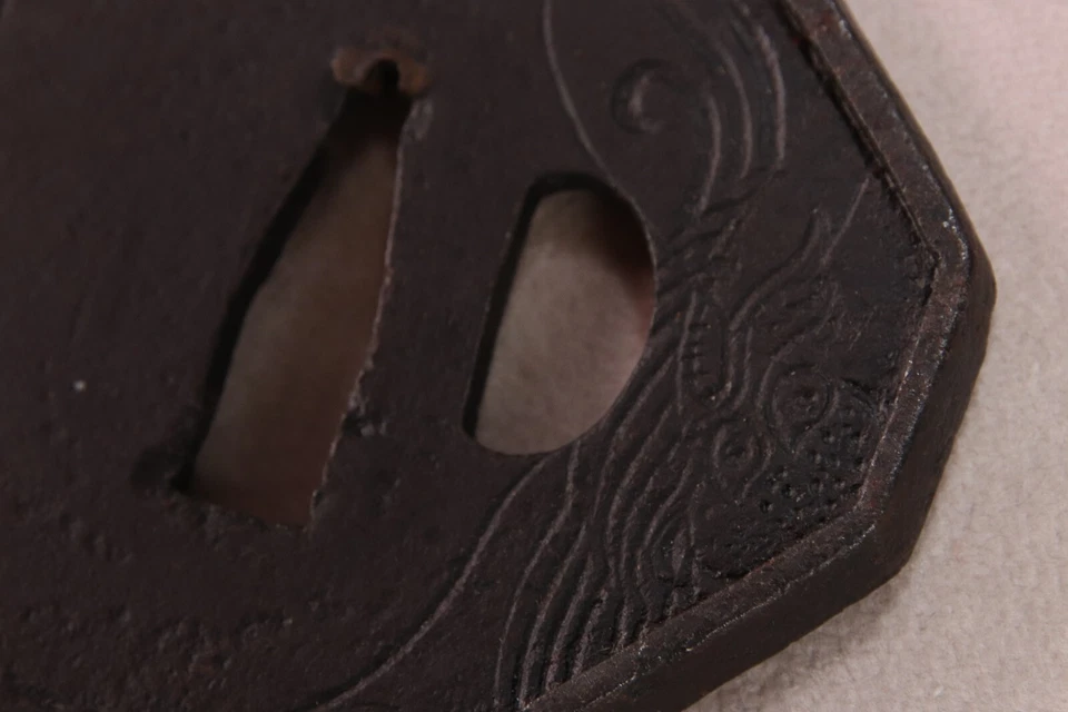 Antigua Espada Samurai Japonesa Katana Guardia de Hierro Tsuba Dragón Patrón Período Meiji Foto 2 de 4