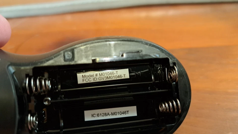 GENUINO CONTROL REMOTO DE PRESENTACIÓN INALÁMBRICO KENSINGTON M01046-T Foto 3 de 4