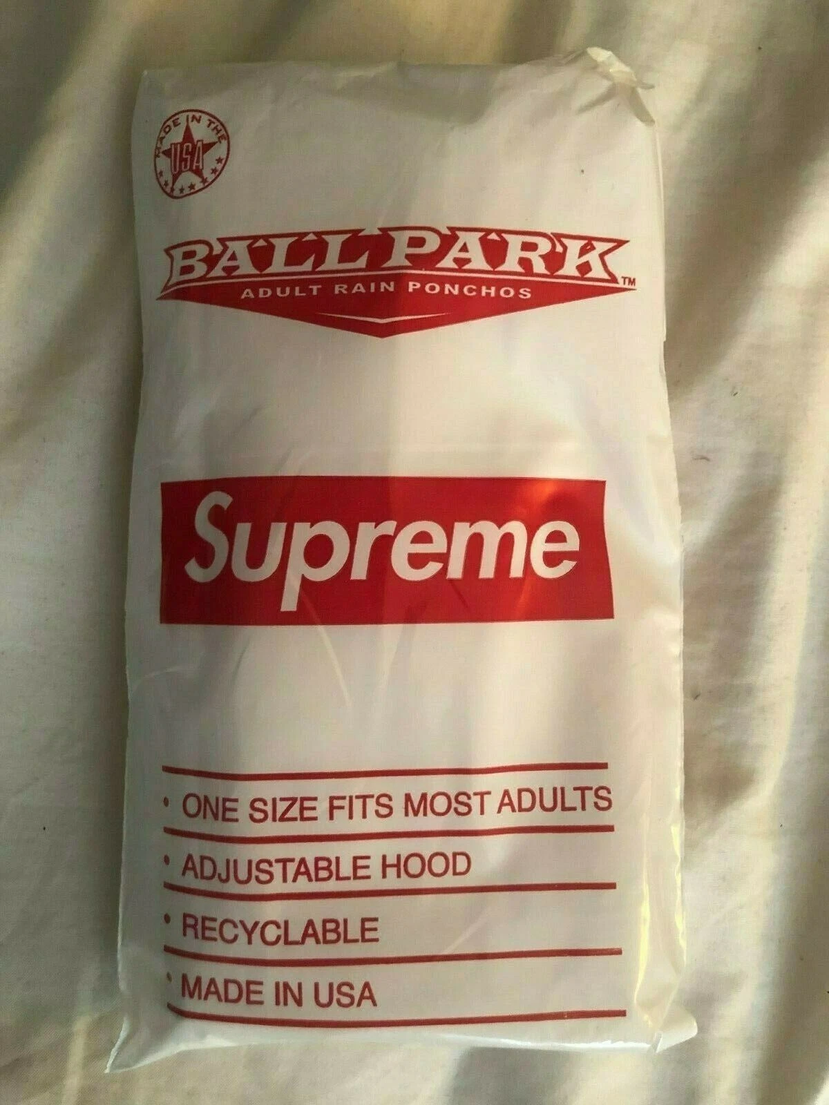 Neuf Supreme New York Ballpark Poncho Box logo SS20 blanc OS