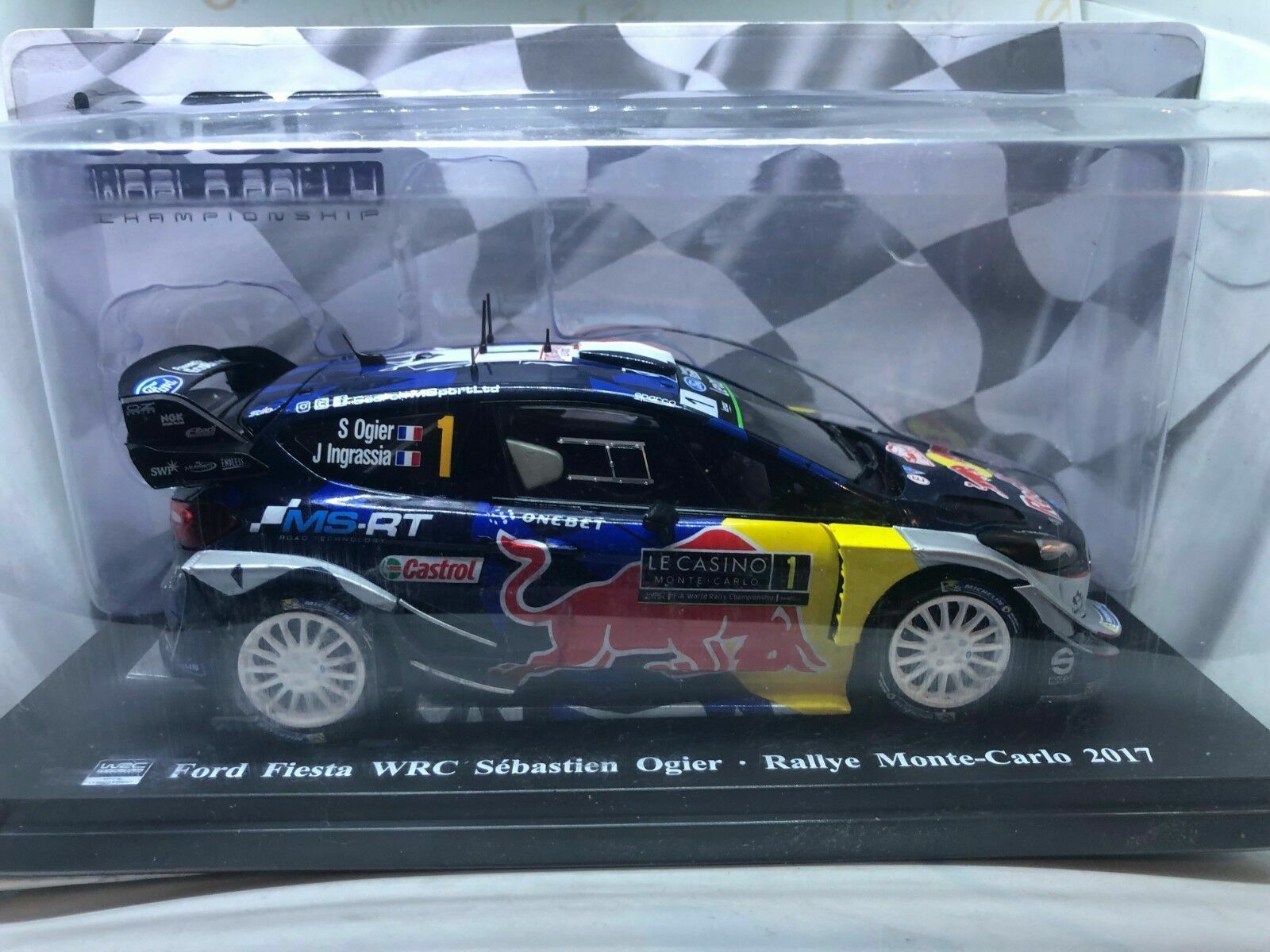 Foto 1 di 2