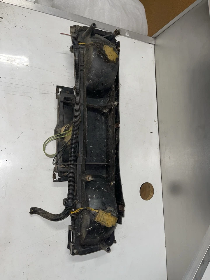 Caprice Classic 1979 luz trasera lateral izquierda + luz de marcha atrás OEM Foto 4 de 4