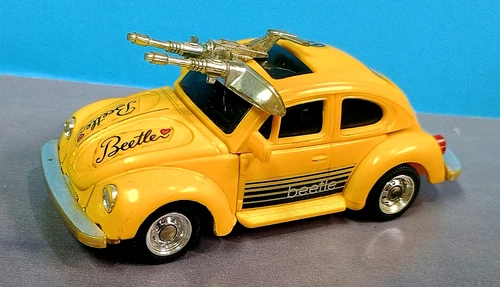 vtg  Bandai  Japan 1984 Transformer GoBot VW Bug Beetle 1/43rd