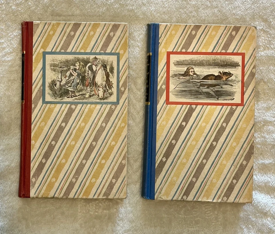 Alice's Adventures in Wonderland Through the Looking Glass 1946 Vintage Book Set Foto 3 de 4