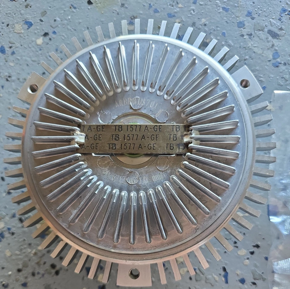 Embrague ventilador BMW X5 2001-2006 motor estadounidense funciona 21361TY 2002 2003 2004 2005 Foto 2 de 2