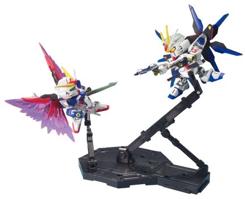 SD Gundam BB Senshi Strike Freedom Gundam VS Destiny Gundam BB Krieger - Bild 1 von 1