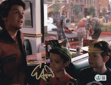 ELIJAH WOOD signed (BACK TO THE FUTURE) Movie 8X10 photo BECKETT BAS BQ83920 ELIJAH WOOD signed (BACK TO THE FUTURE) Movie 8X10 photo BECKETT BAS BQ83920