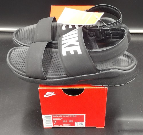 nike tanjun sandals red