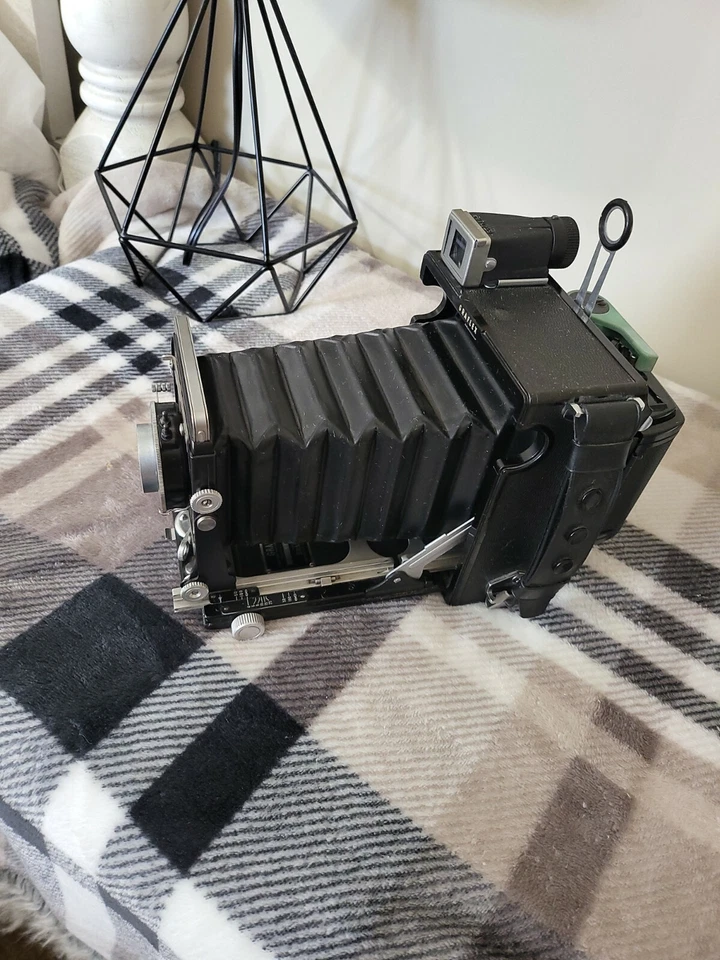 Câmera Gráfica Century GRAFLEX 2x3 - Década de 1950 com 103mm F4.5  - Imagem 3 de 4