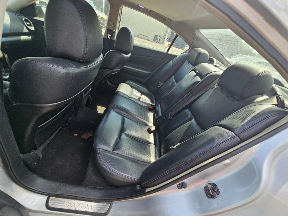 Cilindro maestro de freno usado se adapta a: Nissan Máxima Grade C 2009 Foto 2 de 4