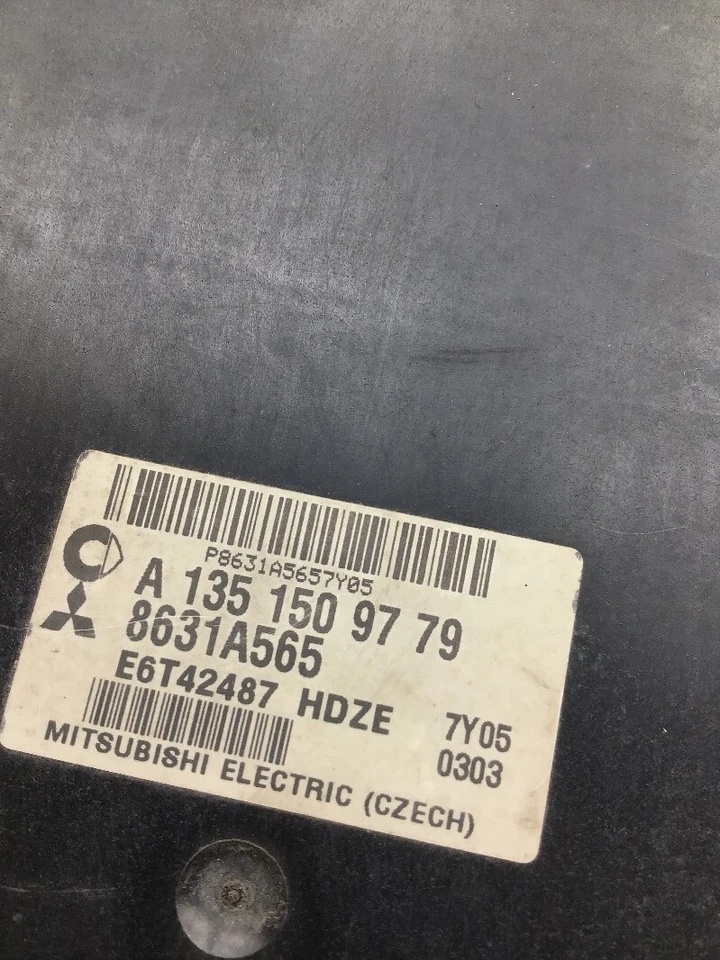 MITSUBISHI Colt VI Z2, Z3 Centralina Motore A1351509779 MR587813 Set 1.3 MPI 95P - Immagine 4 di 4