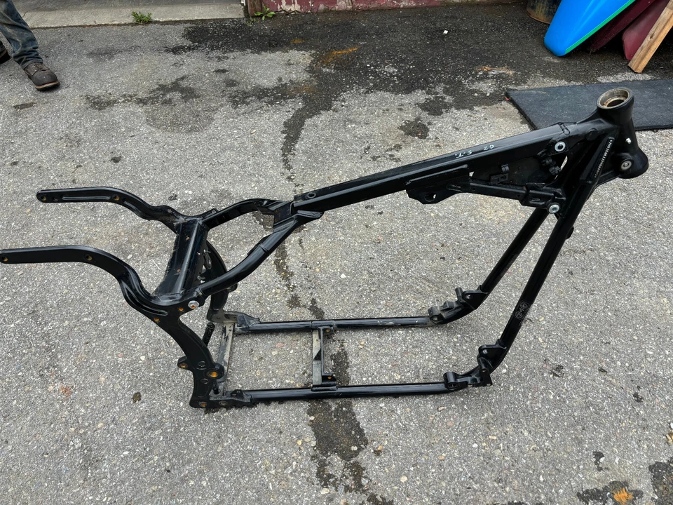 框架底盘 2002 Harley-Davidson Softail Heritage Fat Boy SLVG fxd — 第 3/4 张图片